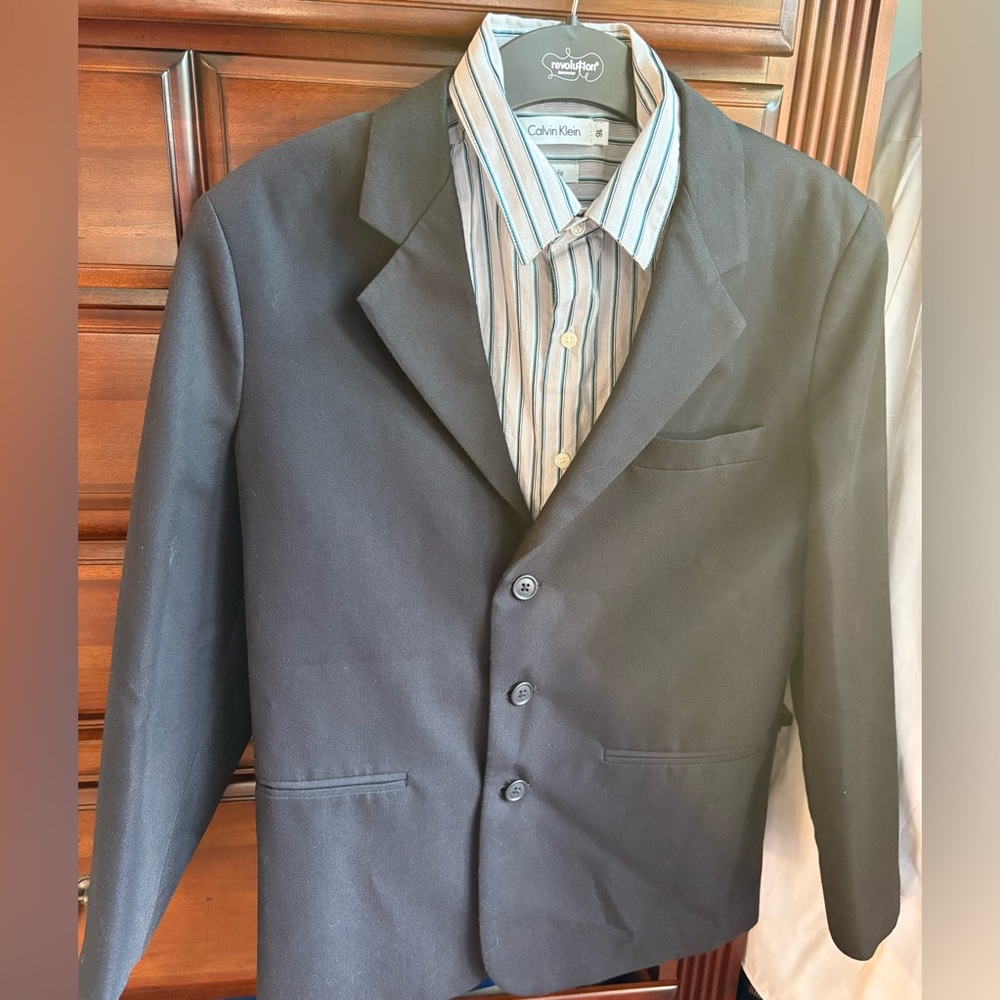 MAKE OFFERS! Boys’ Size 14 Van Heusen Black Blazer, Jacket, Suit Jacket IN EUC
